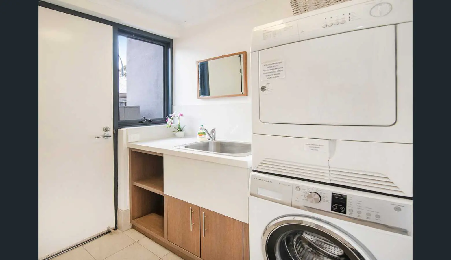 Apt46 Laundry (1)