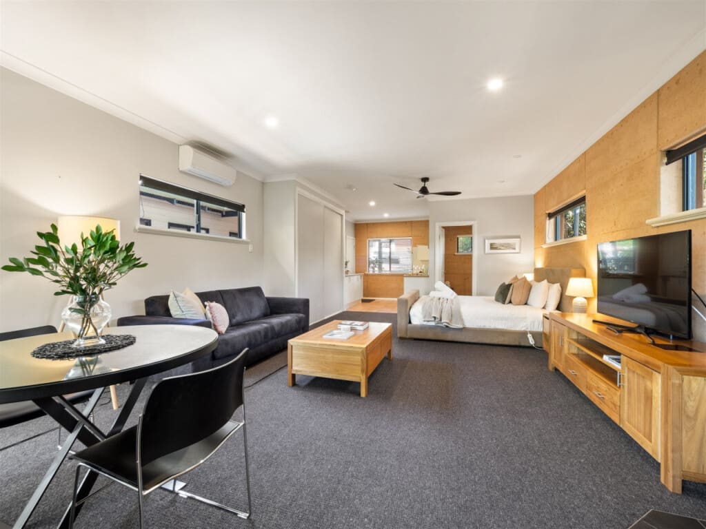 130832 332209 Z1XoZmMGq9PdnedRez1PTEpCrm4BaN 4VYJ 273f0Cg 6768cbab7dfef.jpg