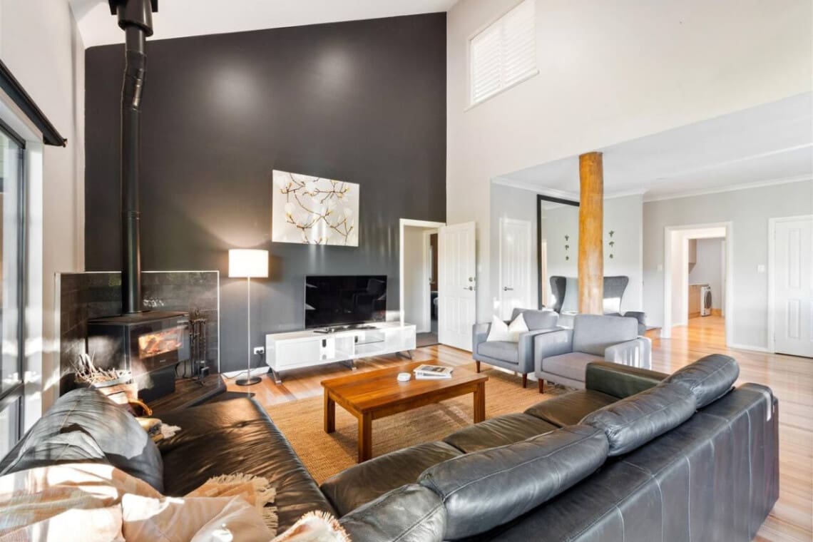 Living room, Entertainment and Fireplace