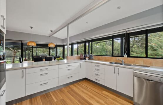 Kitchen with Garden view