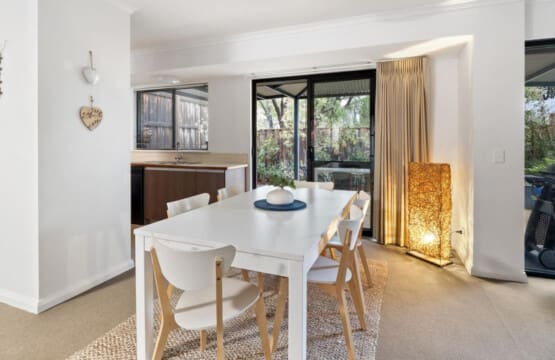 Forest Edge Villa Dining