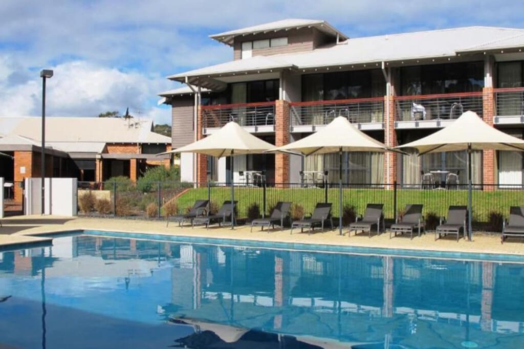 Forest Edge Villa complex Pool