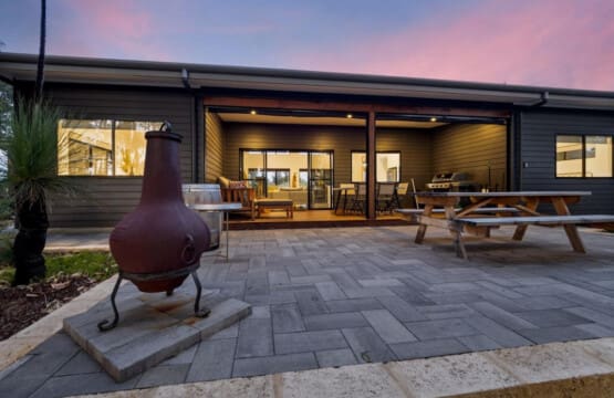 Outdoor seating area and Gas log fire