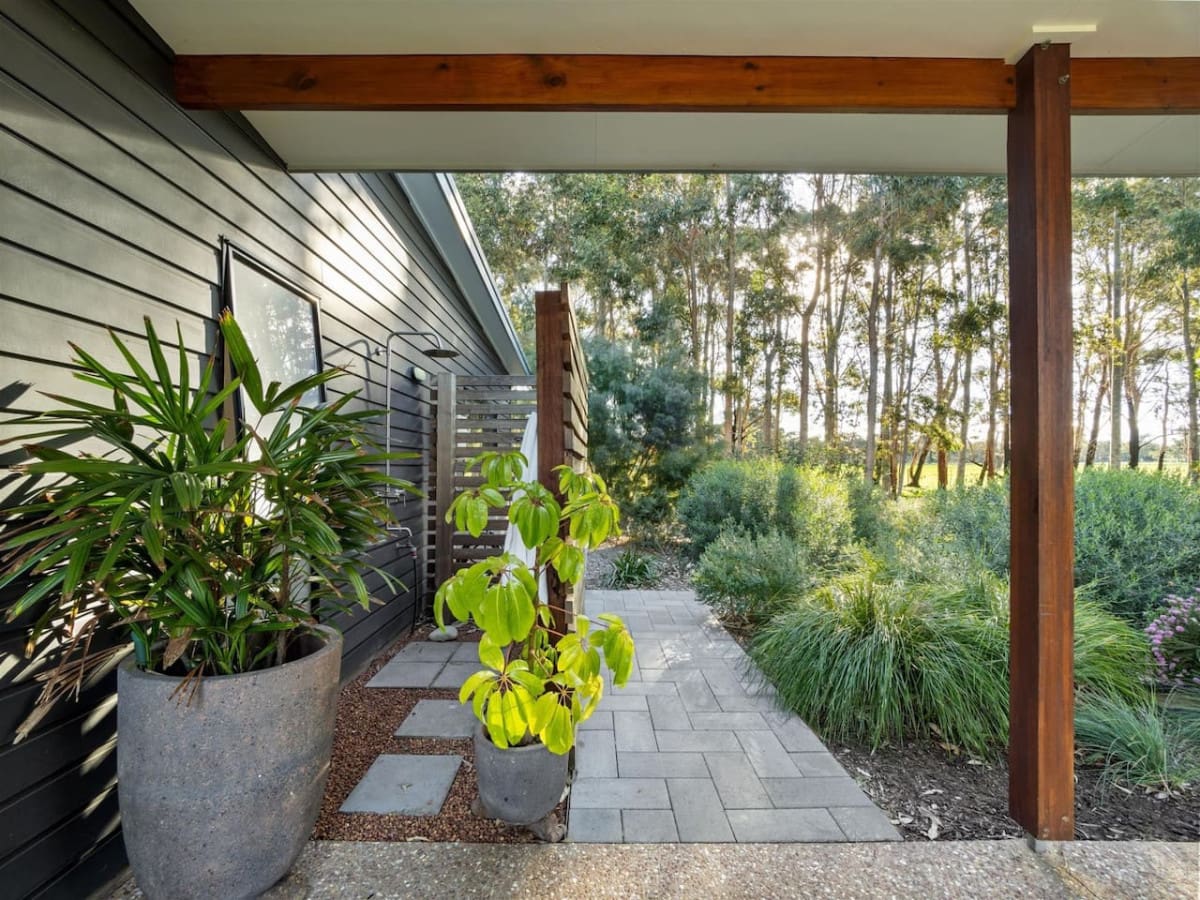 Outdoor shower and Garden