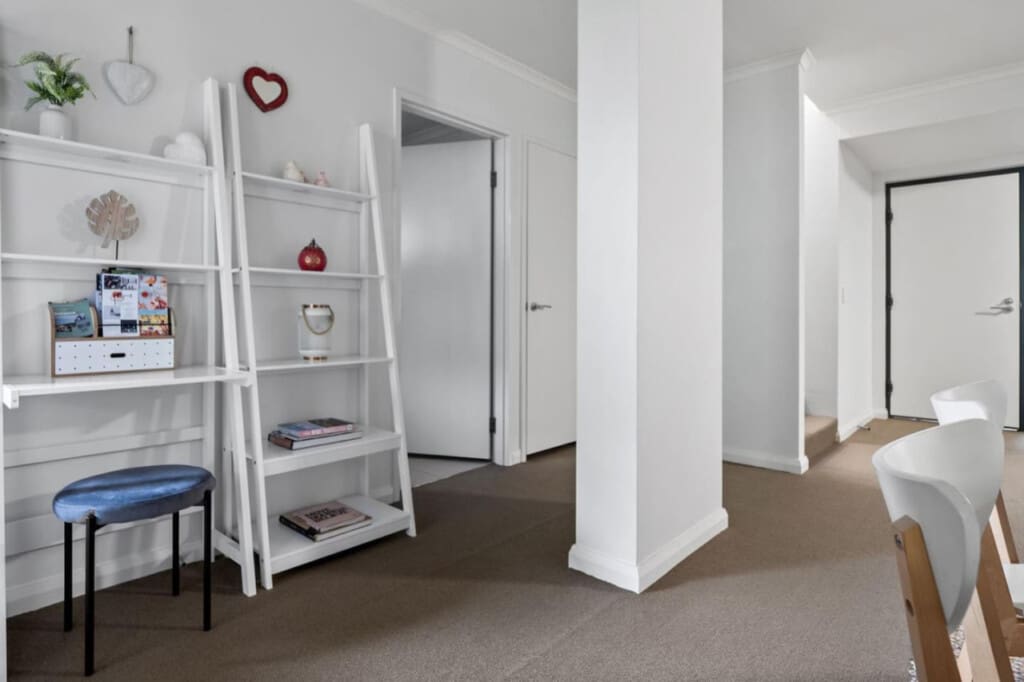 Forest Edge Villa Home Office