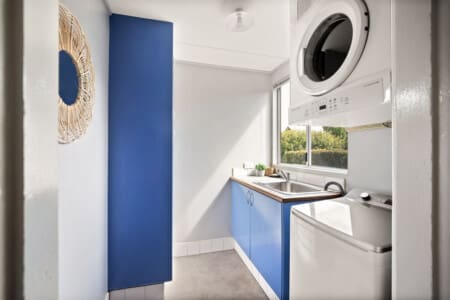 Laundry room and Garden view