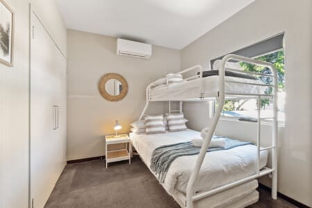 130832 332304 rGvjKUvuPUdzilTQhtDj72YS0P03 fYTA2qK8kKJF0 68207a0b01bc1.jpg