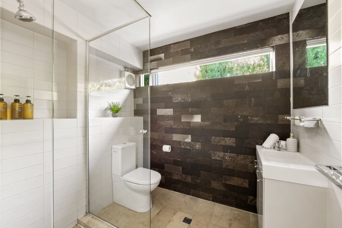 130832 332304 5DDoOKv9Y3HSo9 ydHDQCXGXNpwm478TCDRj1L5f1 A 68207a42957be.jpg