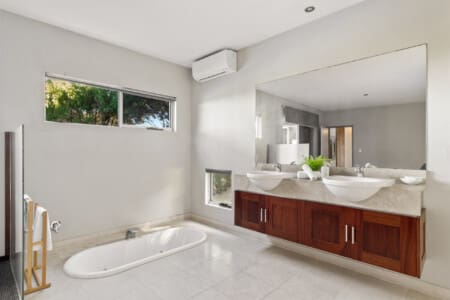 130832 332304 EKzXZTmGaIm0Ug6KH9THXuH1Lm7EjIUc7QODMomD7VM 682079777f8bf.jpg