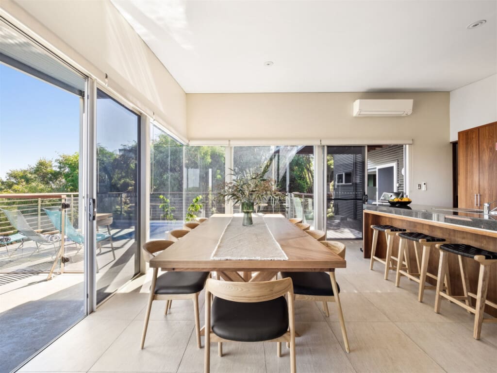 130832 332304 IvhT zoc7VKPo4 UtqxwDGYl2Vta3NWtQ6LCsNfyReQ 682078fe36eed.jpg