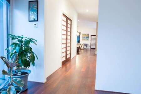 Decorative details and Hallway