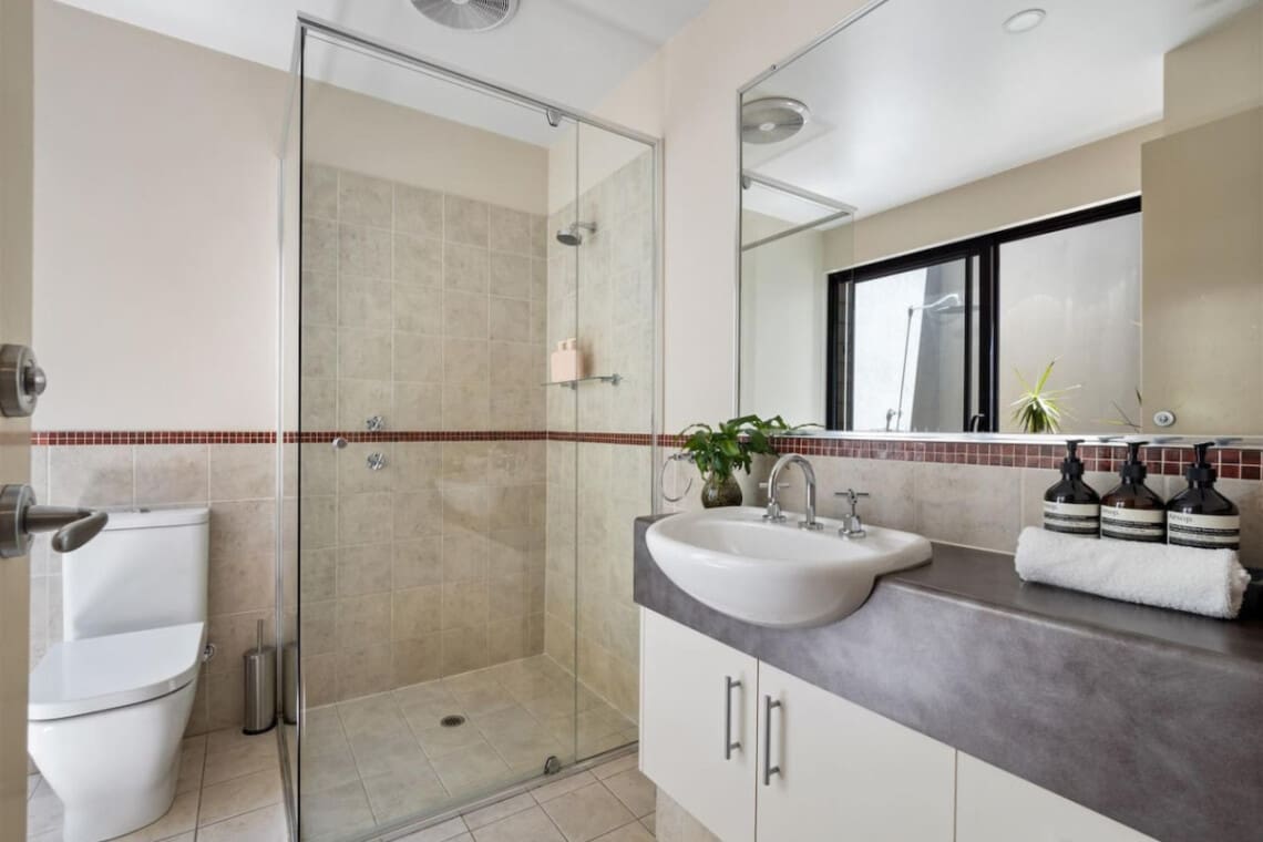 Ground floor bedroom 1 ensuite shower and toilet