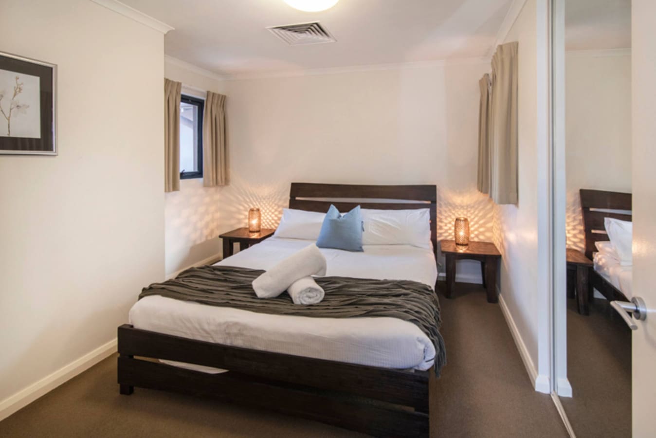 Bedroom 2 - Queen bed