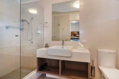 Bedroom 1 En-suite Bathroom