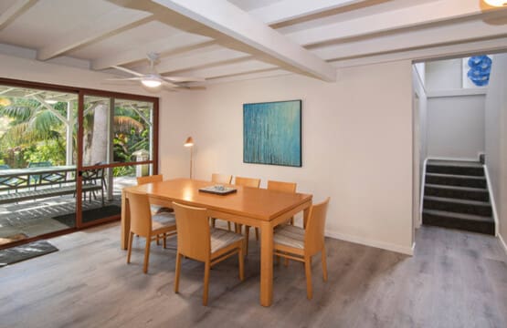 Dining area with Ceiling fan