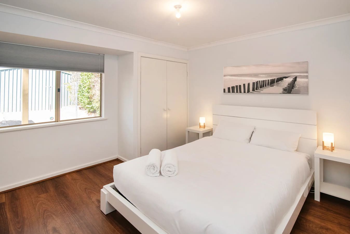 Bedroom 2 - 1 Queen Bed