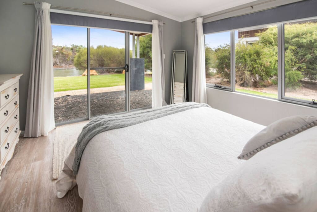 130832 405193 C oEfJJfkJRRi8u9t0uRzzlGS9QPXFwr5zuOBodPHWw 6857a8da1bd30.jpg