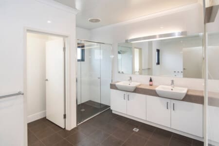 130832 405196 zua8nIa8J43alP6W eCv t19b6nVpjyEyOUn6HEib8 68579c33219db.jpg