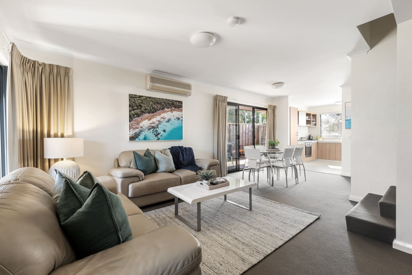 Living room and Air-conditioning