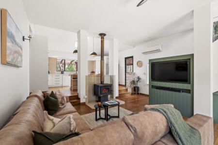 Living room, Fireplace, TV & Reverse-cycle Airconditioning