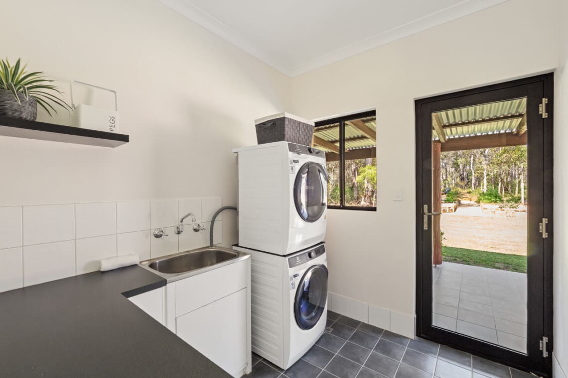 Laundry Room - Washer & Dryer