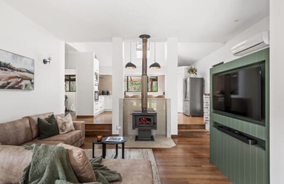 Living room, Fireplace, TV & Reverse-cycle Airconditioning