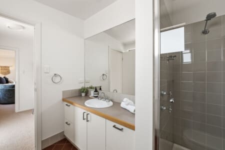 130832 462637 9XezW1B8DvJKBjYIgC1XvpC1WYUQbE8SFCzC7xRVQjs 69352abc511cd.jpg